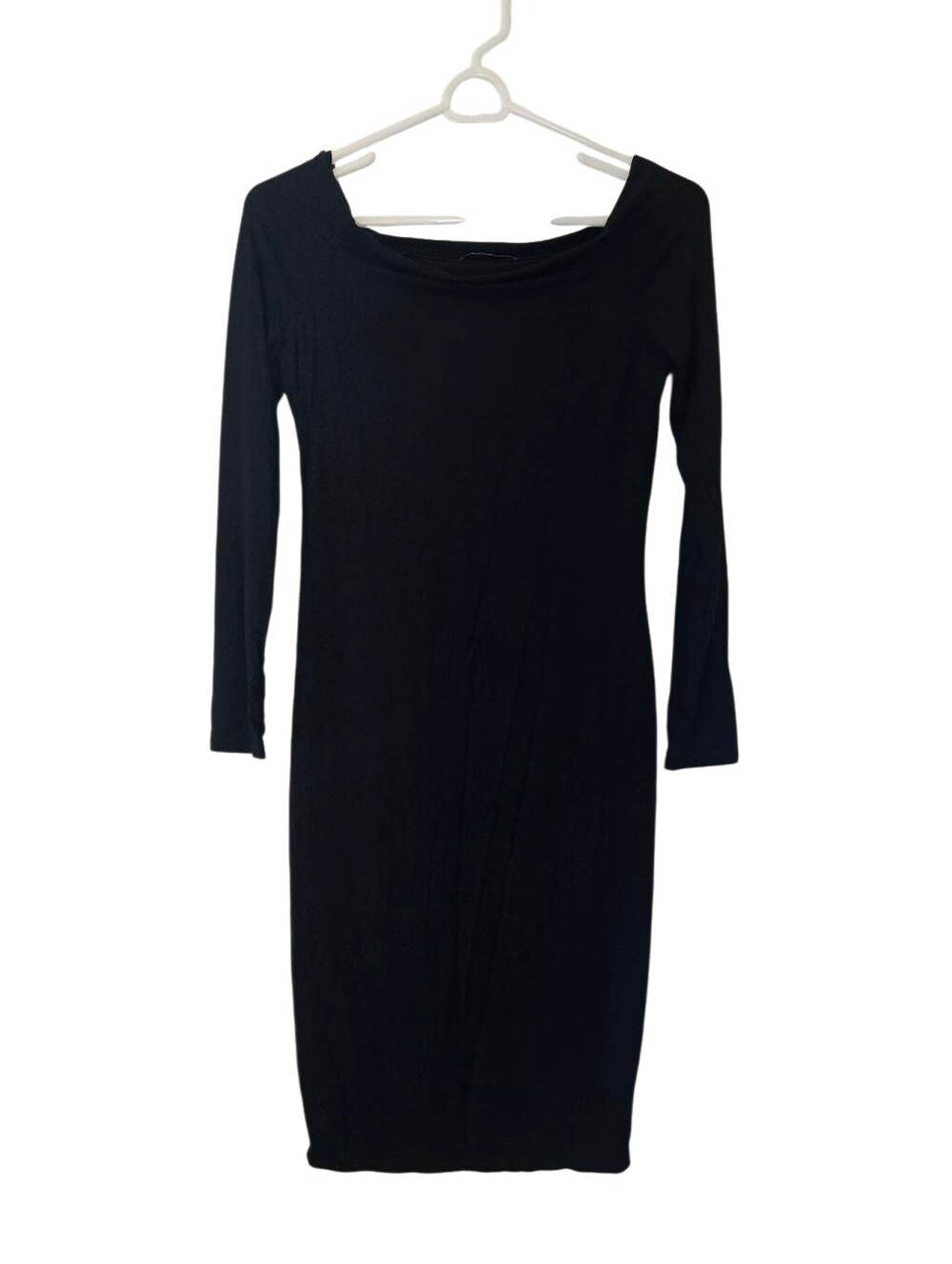 PattyBoutik Classic Black Long-Sleeve Mid Length Bodycon Dress